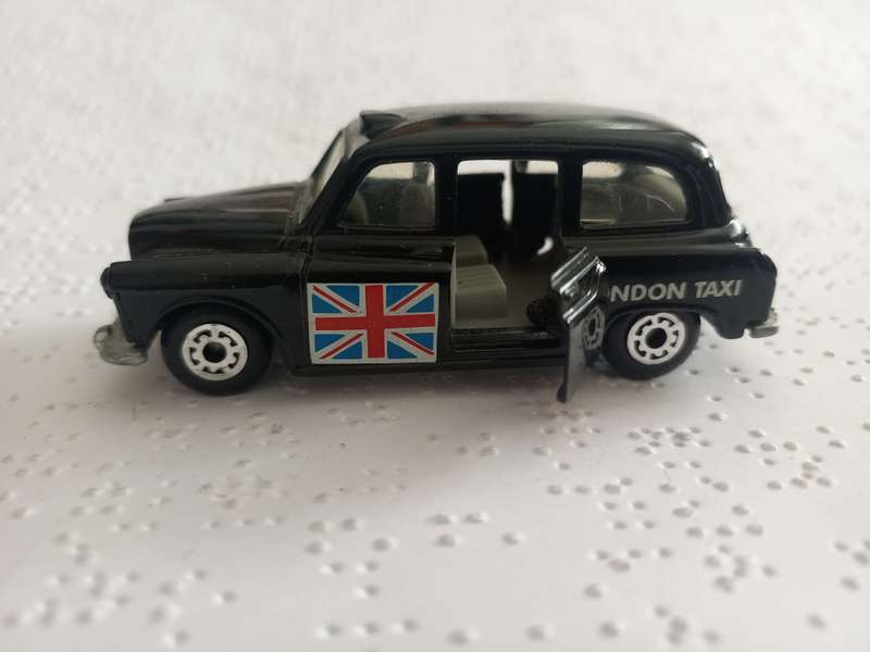Matchbox Austin London Taxi