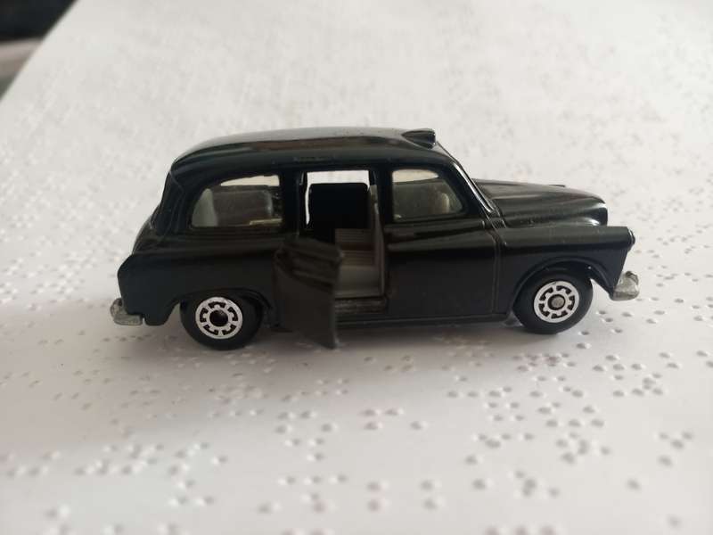 Matchbox Austin London Taxi