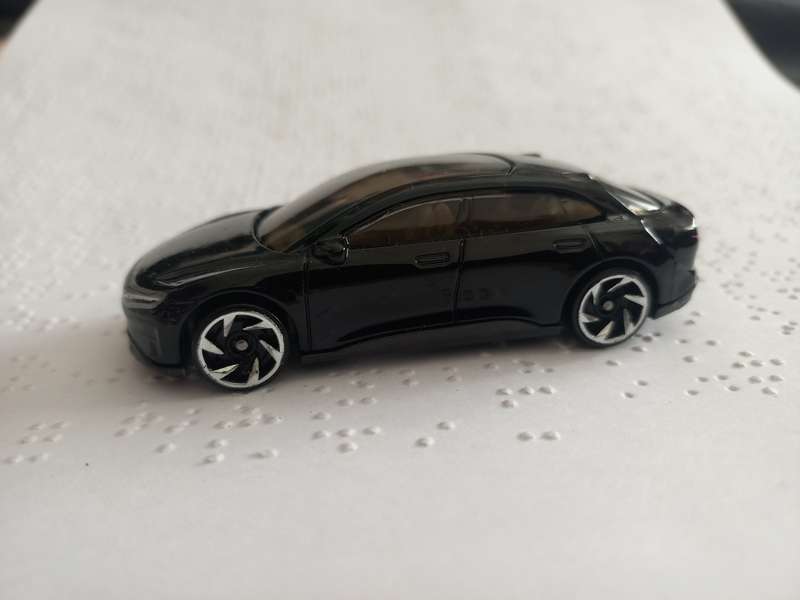 Hotwheels Lucid Air