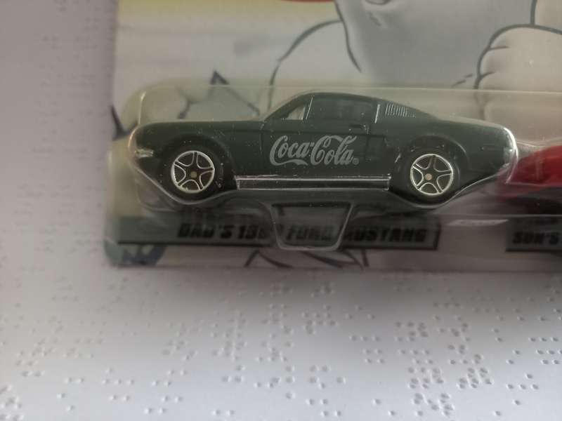 Matchbox Coca Cola Dad & Son Ford Mustangs