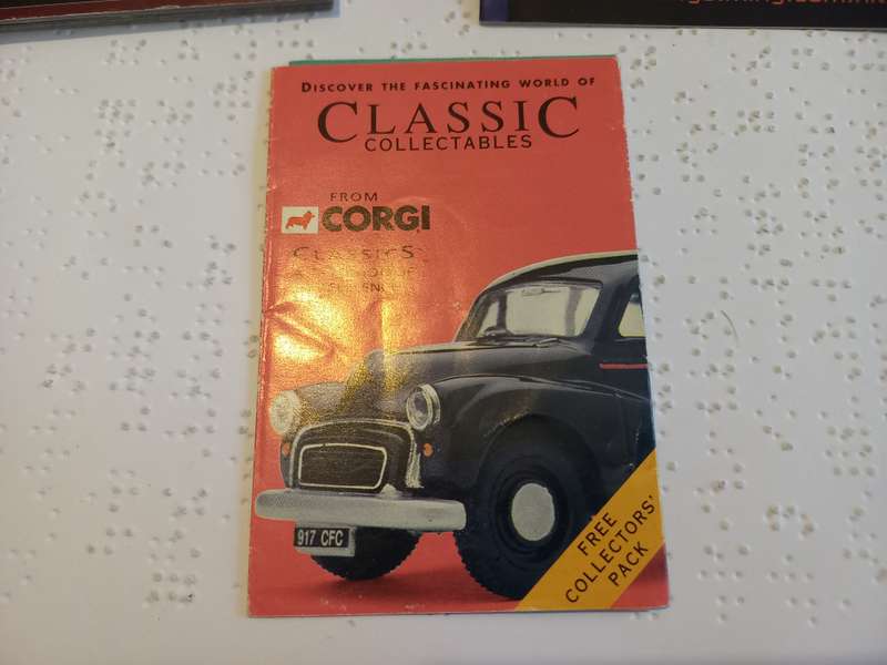 Lot of 3 Catalogues