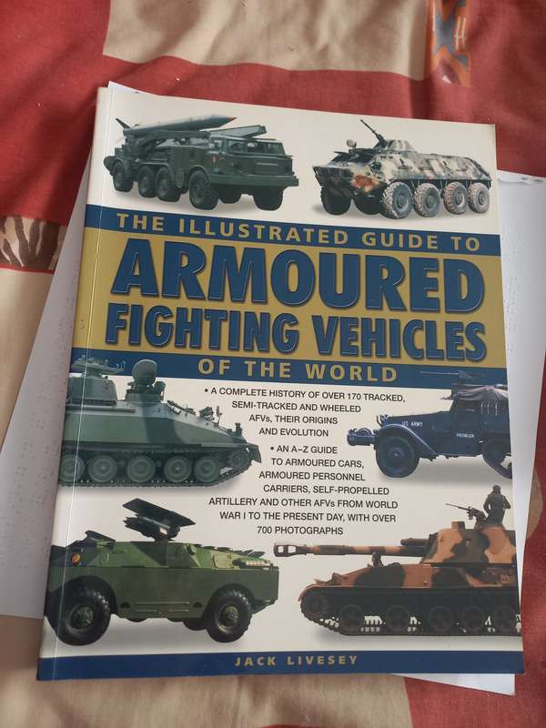 Book - Armoured Fighting Vehicles of the world