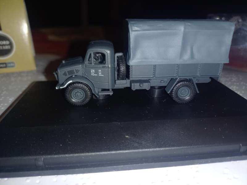 Oxford Military diecast Bedford military truck