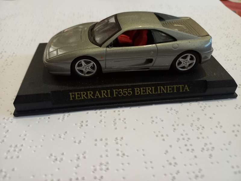 Ferrari Collection - Ferrari  F355 Berlinetta - 1/43 scale - as per pic