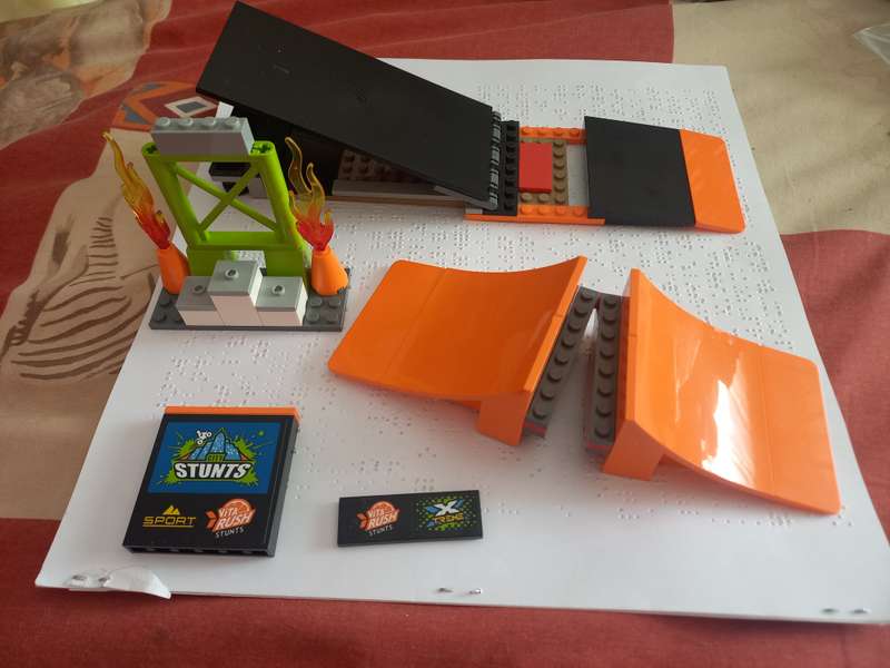 Lego Stunt accessories
