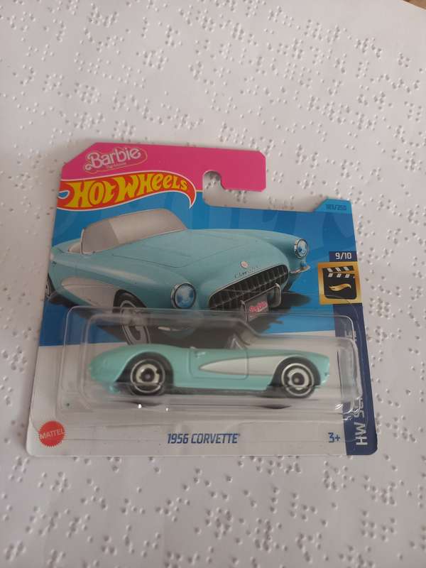 Hotwheels Barbie 1956 Chevy Corvette