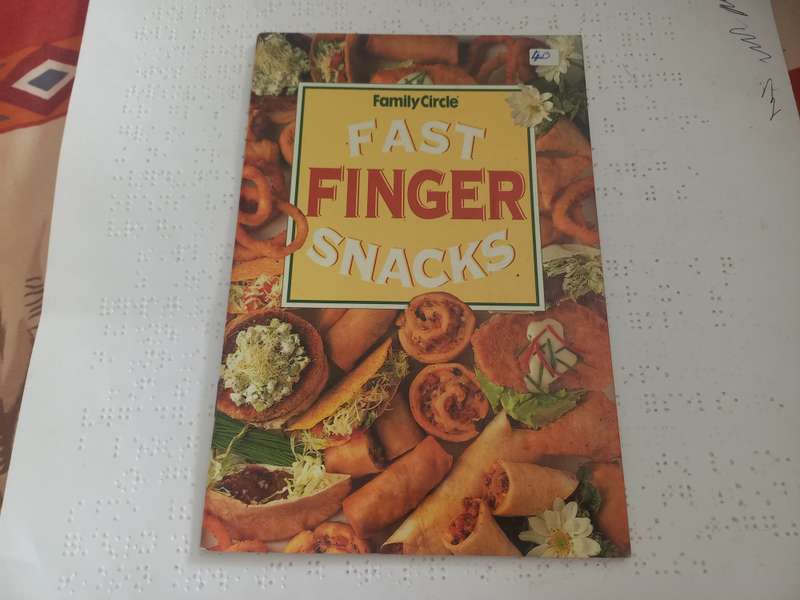 Book - Fast Finger Snacks