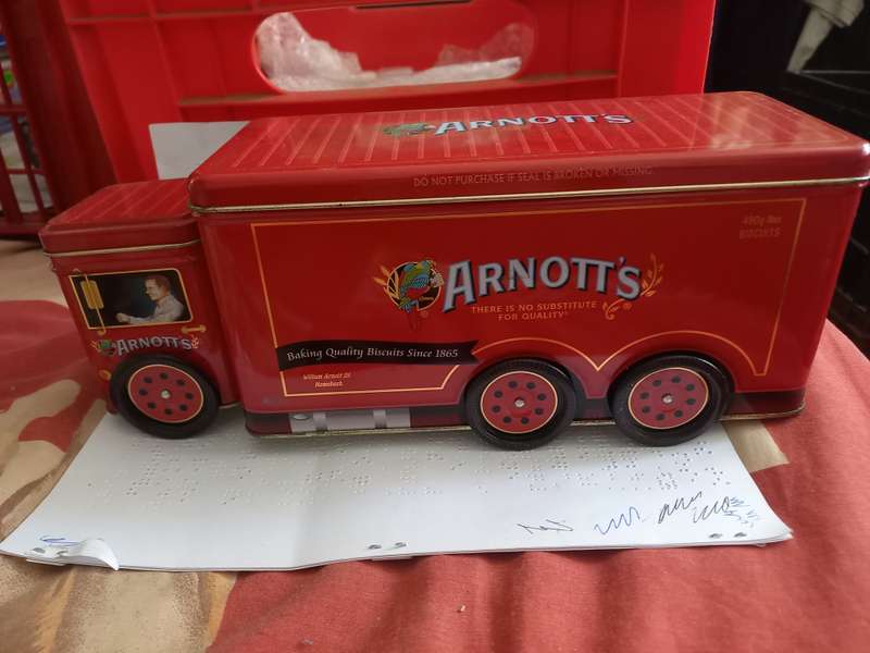 Tin - red truck Arnott's