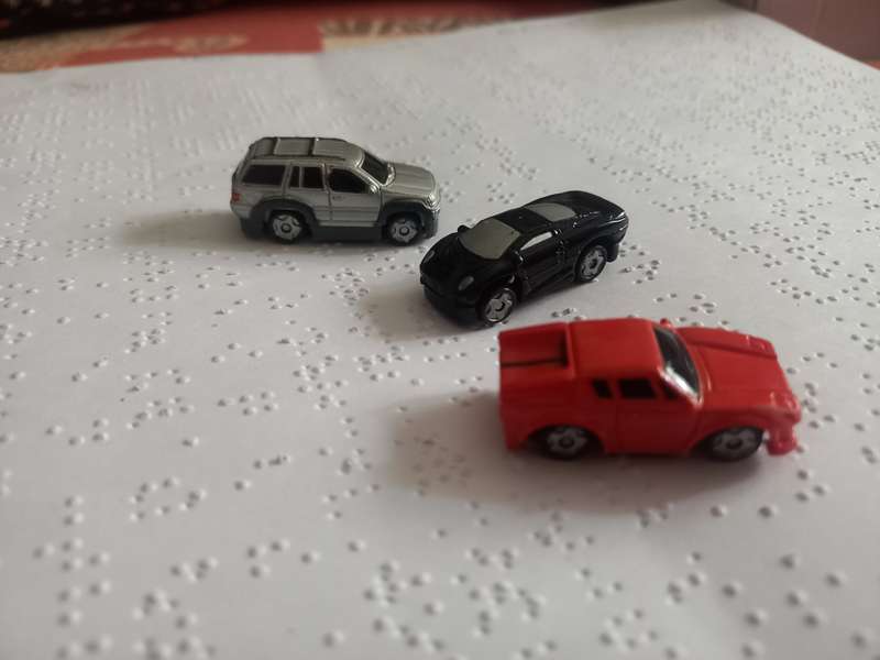 Lot of 3 x original  Speedeez Micro Machines