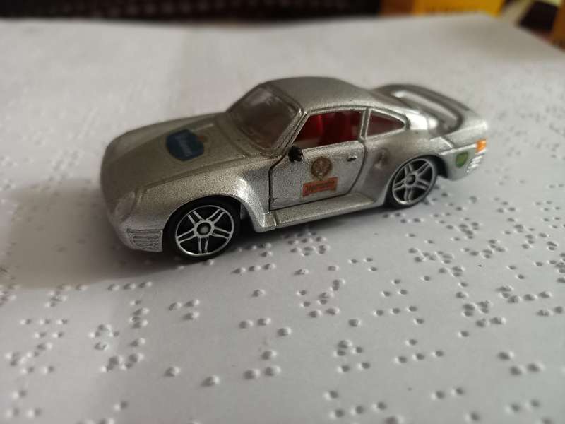MC toy Customed Porsche 959