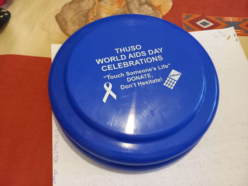 Plastic frisbee