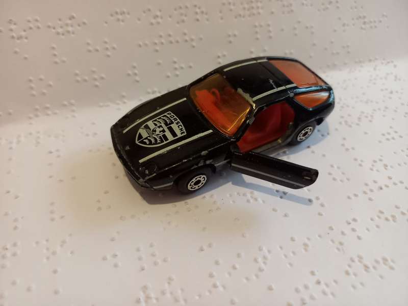 Matchbox Porsche 928