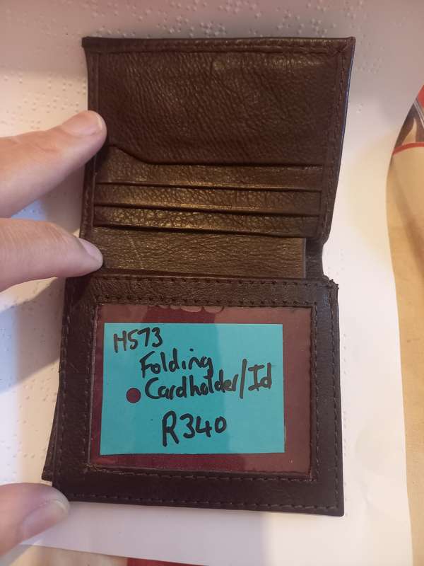 Genuine leather folding id/cardholder