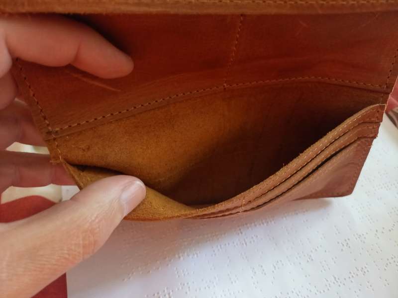 Genuine leather Soft ladies wallet