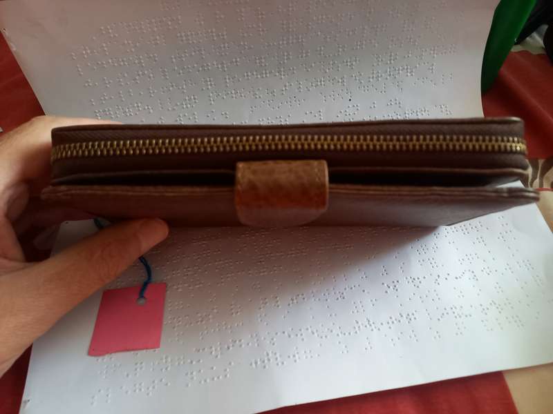 Genuine leather Thick zip Wallet