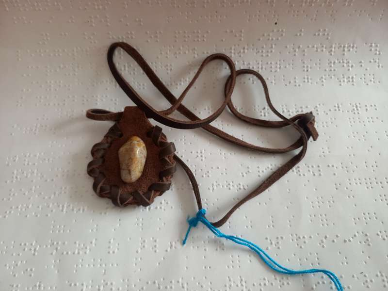 Genuine leather string Necklace Gemstone
