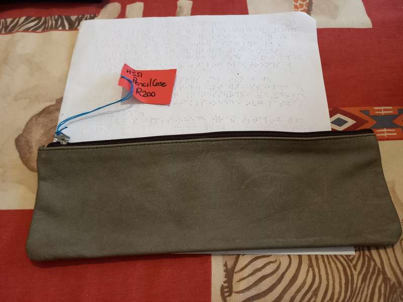 Genuine leather Pencil case with zip