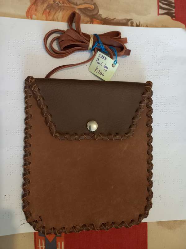 Genuine leather Bag with sling and clip