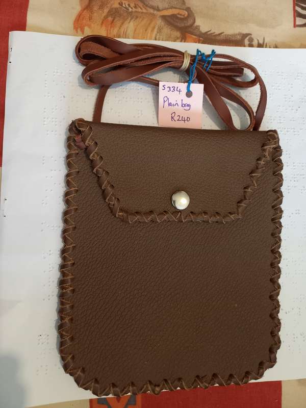 Genuine leather Bag with sling and clip