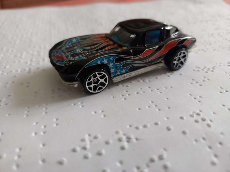Hotwheels Stars and Stripes Chevy Corvette