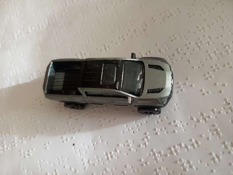 Matchbox Nissan Titan Warrior