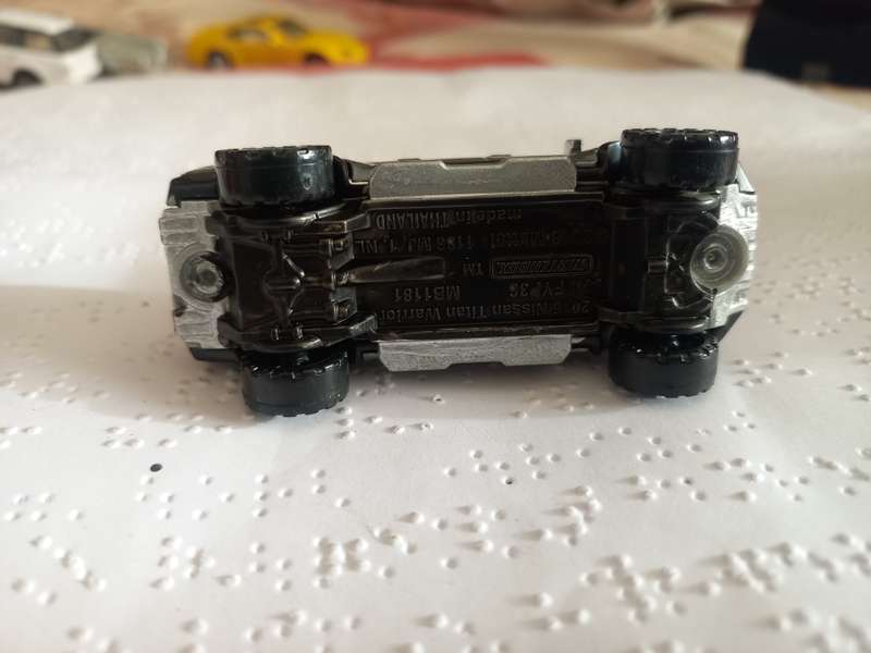 Matchbox Nissan Titan Warrior
