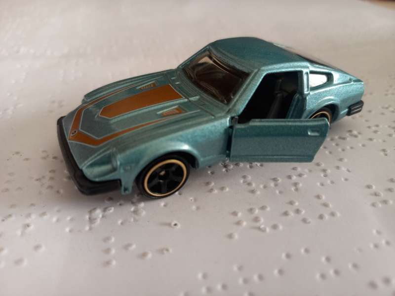 Matchbox opening parts Datsun 280ZX