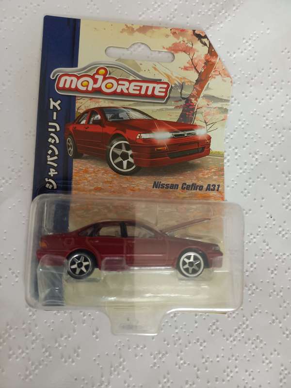 Majorette Japan Series Nissan Cefiro A31