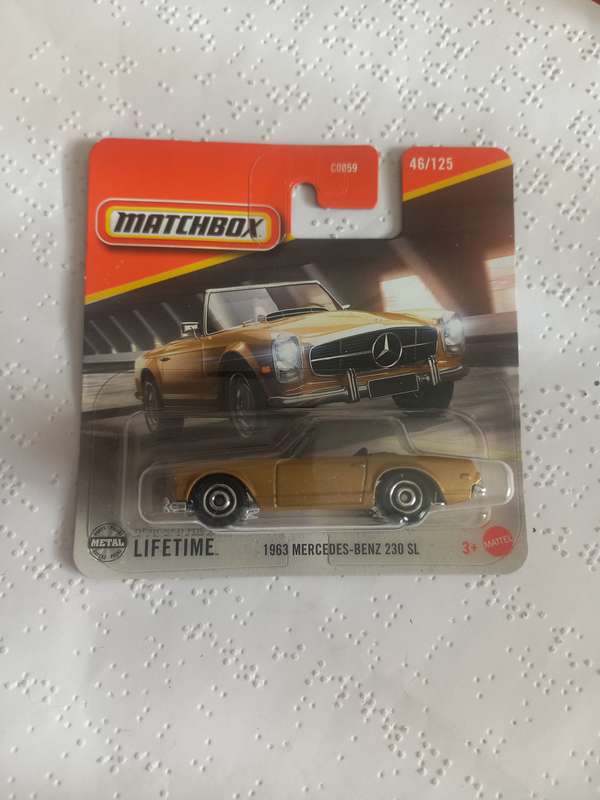 Matchbox 1963 Mercedes Benz 230SL