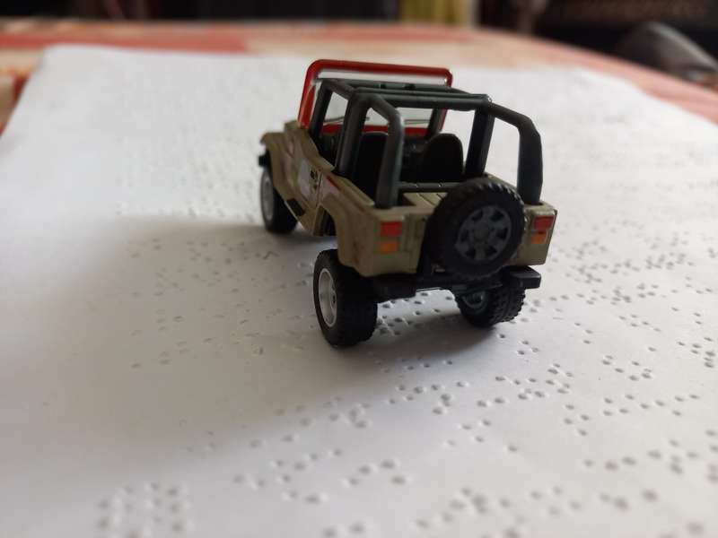 Matchbox custom Jurassic World Jeep