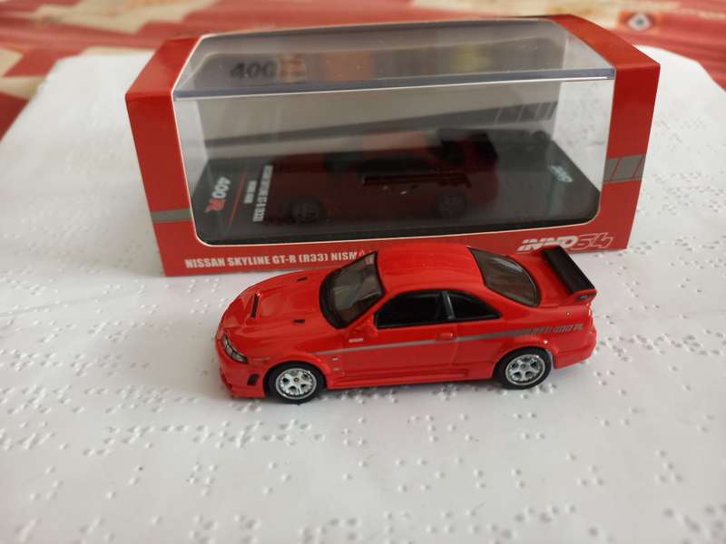 Inno64 Nissan Skyline GT-R33 Nismo 400R