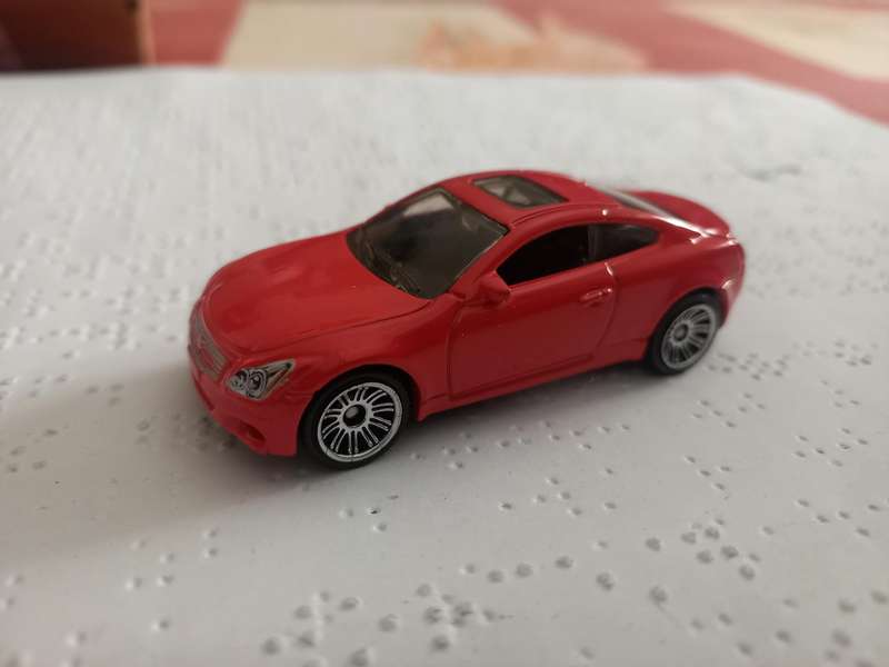 Mathbox Infiniti G37 coupé