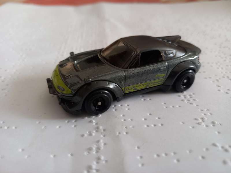 Hotwheels Legends Mazda Mx5 Miata