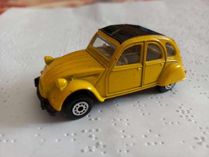 Maisto Citroen C2V