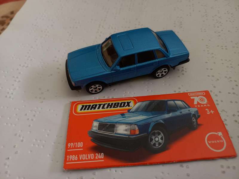 Matchbox 1986 Volvo 240