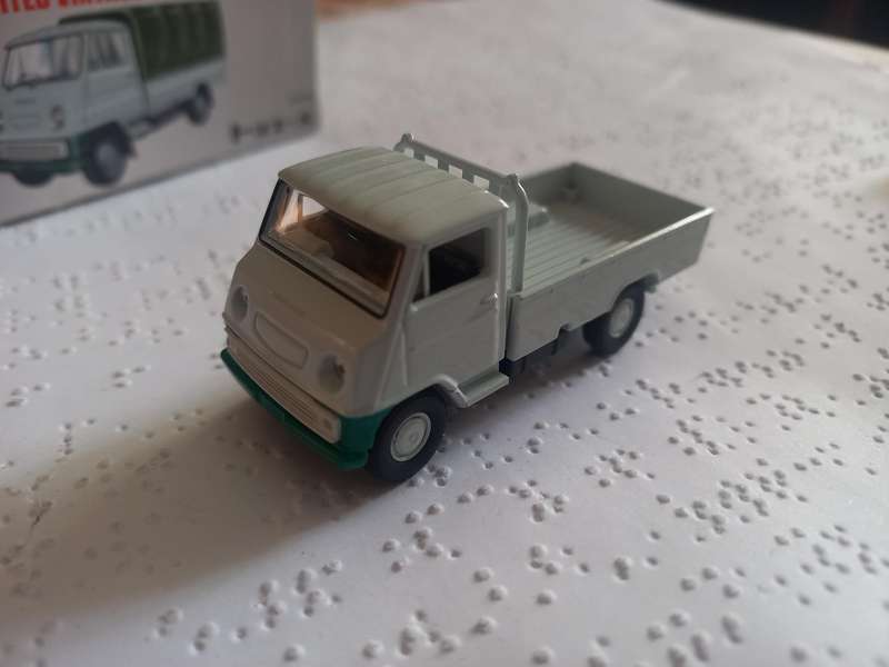 Tomica Limited Vintage Toyoace
