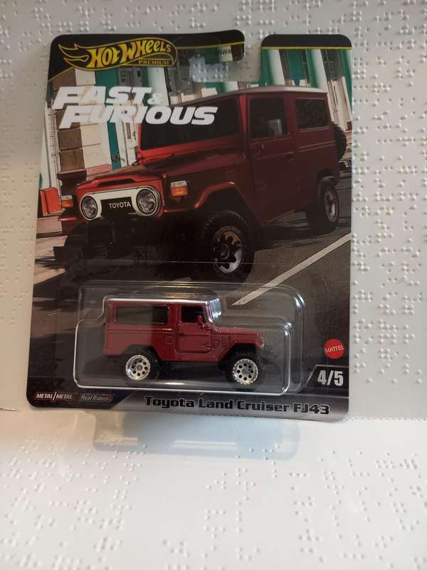 Hotwheels Premium Fast& Furious Toyota LandCruiser FJ43