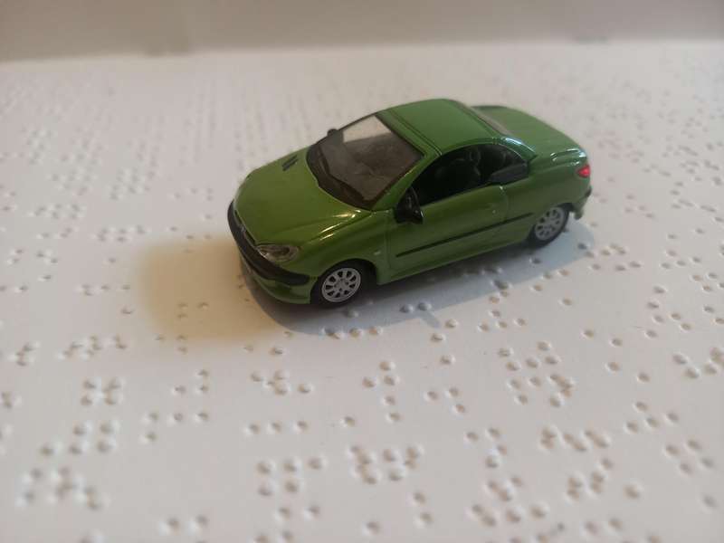 Cararama Hongwell 1/72 scale Peugeot 308