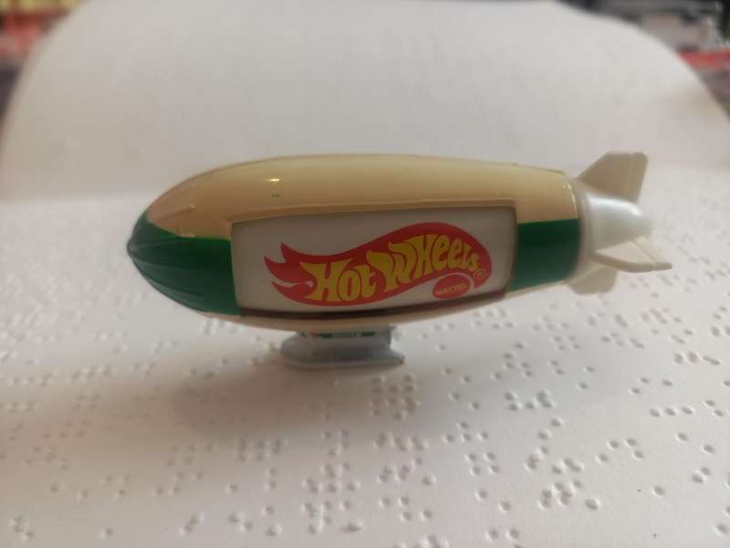 Hotwheels Blimp