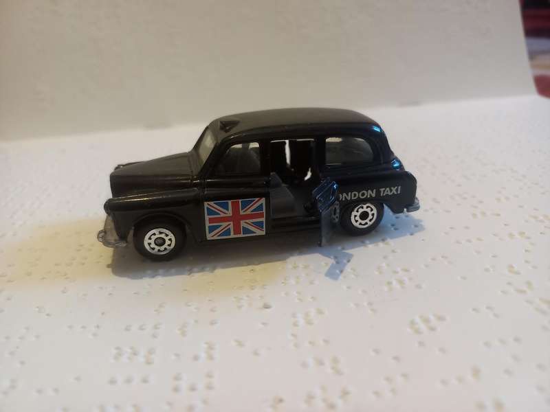 Matchbox Austin London Taxi