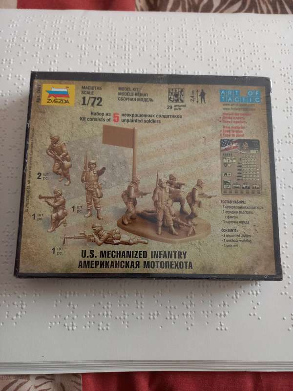 Zvezda Plastic modelkit 1/72 scale US Mechanized Infantry figures