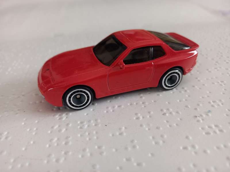 Hotwheels Custom Porsche 944