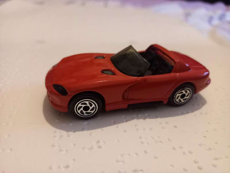 Matchbox Dodge Viper R/T