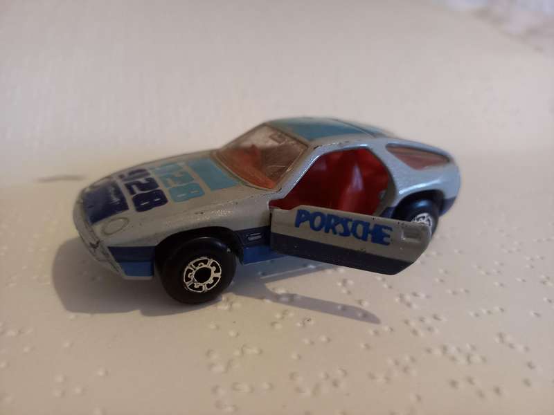 Matchbox Porsche 928