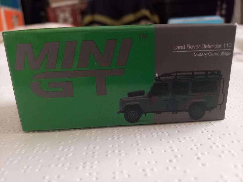 Empty box only - Mini gt Land Rover Defender 110 - empty box only