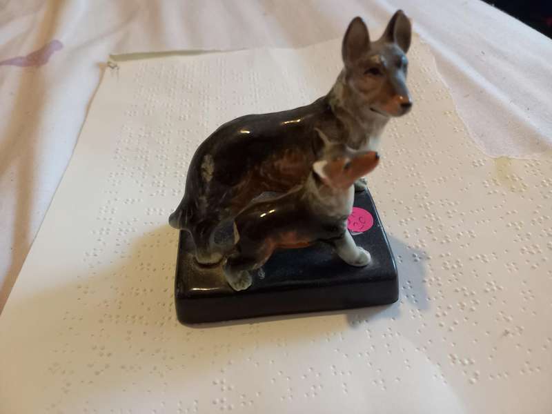 Ornament - 2 dogs - small dog has broken tail