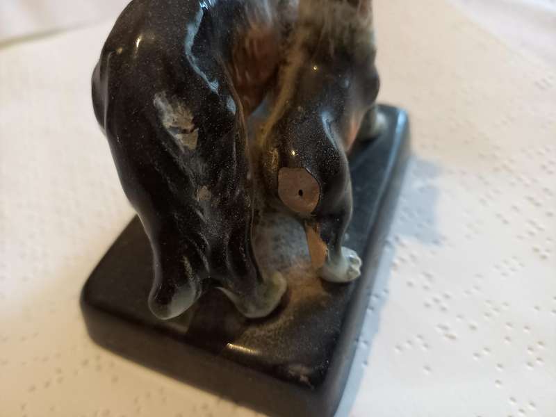Ornament - 2 dogs - small dog has broken tail
