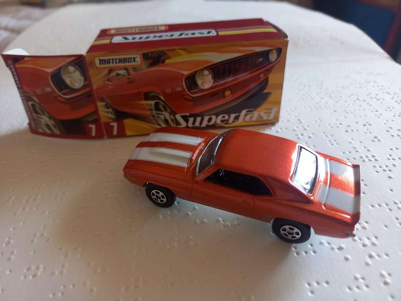 Matchbox Superfast 1969 Chevy Camaro