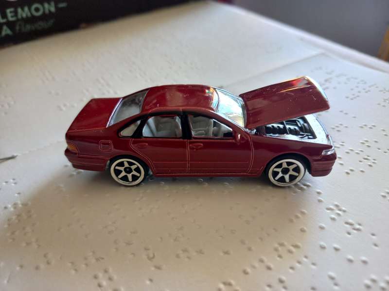 Majorette Japan Series Nissan Cefiro