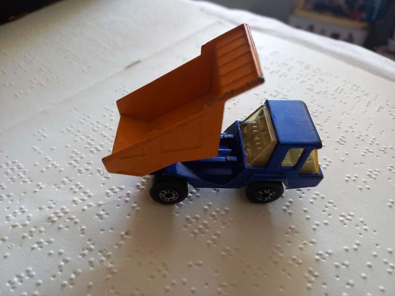 Matchbox Atlas Dump Truck